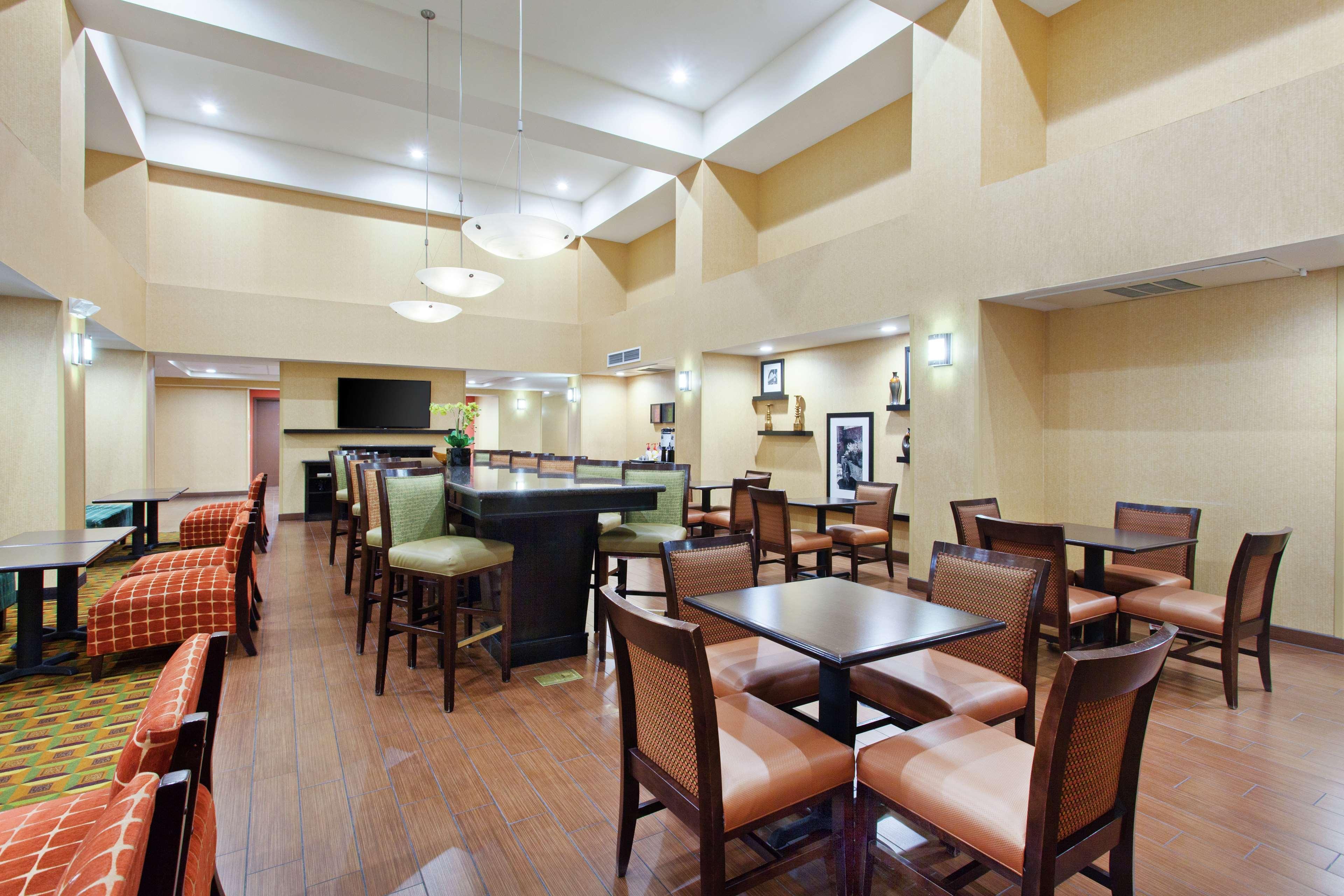 弗雷斯诺西北汉普顿套房酒店 Herndon 外观 照片